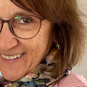 Meet your Posher, Marie-claude